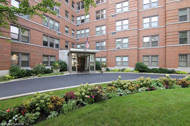 1585 Ridge Ave. #304, Evanston, IL 60201