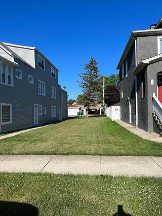 1231 Home Ave., Berwyn, IL 60402