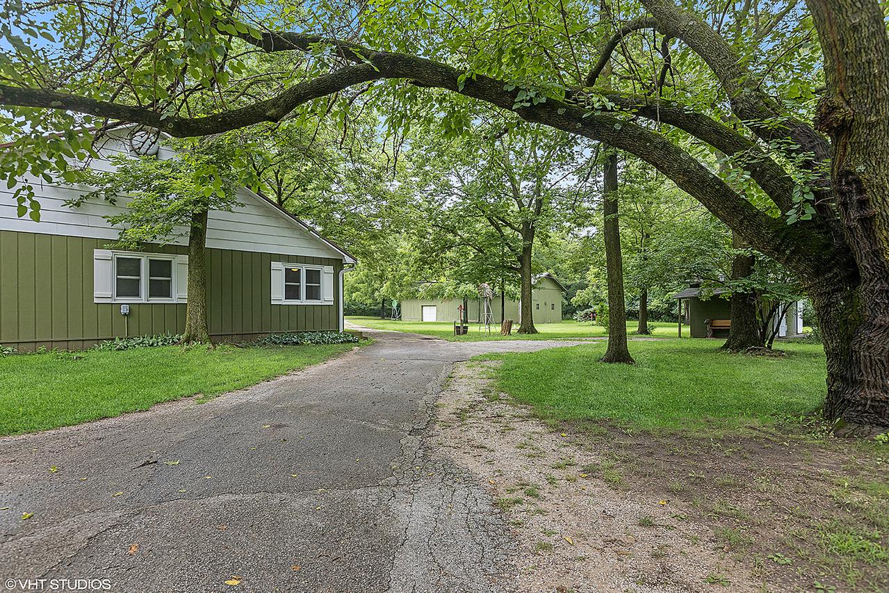 2057 W Southmor Rd., Morris, IL 60450