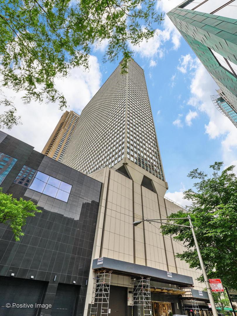 111 E Chestnut St. #44F, Chicago, IL 60611