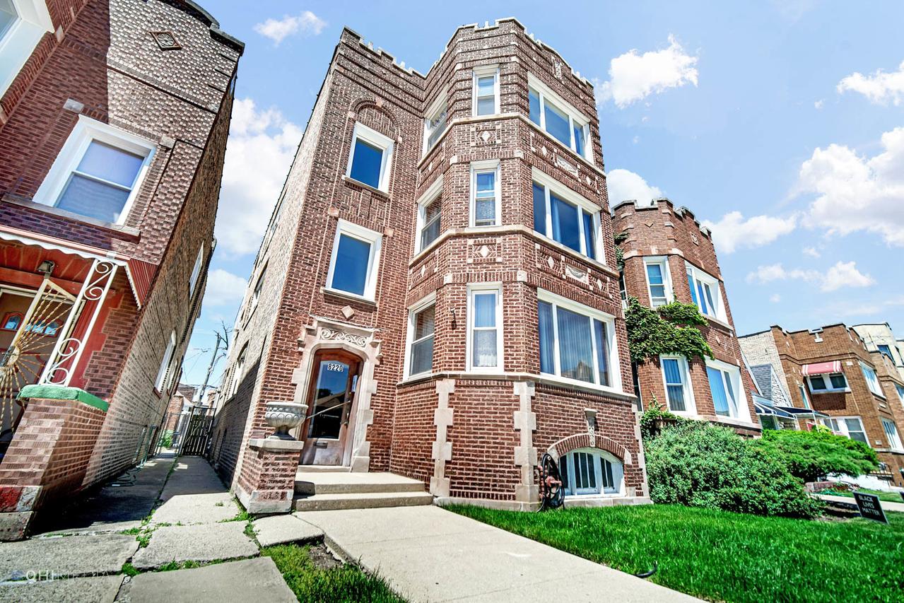 8220 S Paulina St., Chicago, IL 60620