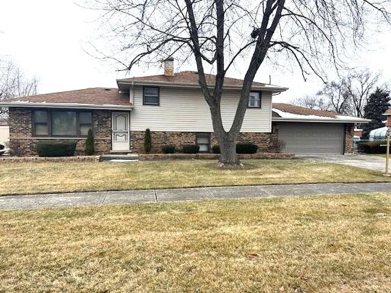 19130 Wentworth Ave., Lansing, IL 60438