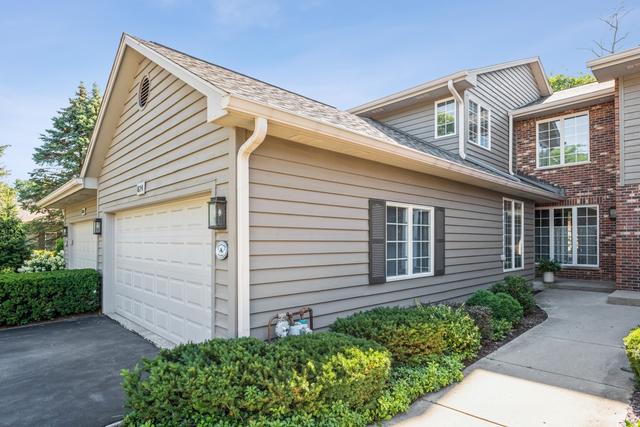 824 Saddlewood Dr., Glen Ellyn, IL 60137