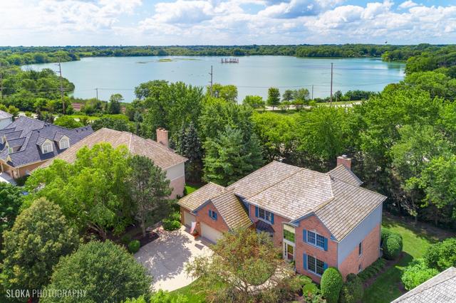 1014 Oakland Dr., Barrington, IL 60010