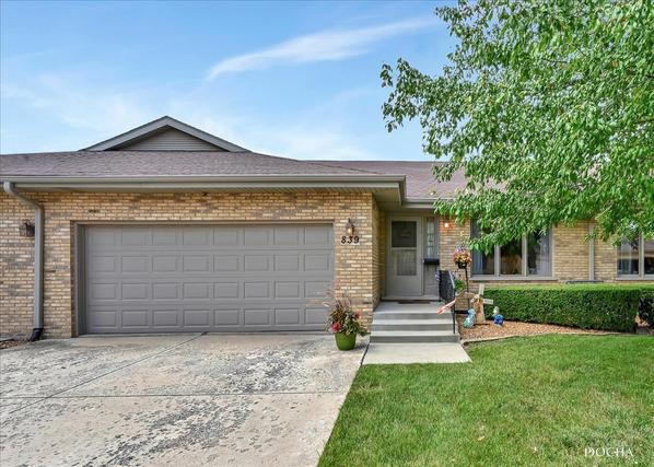 839 Winter Park Dr. #58B, New Lenox, IL 60451