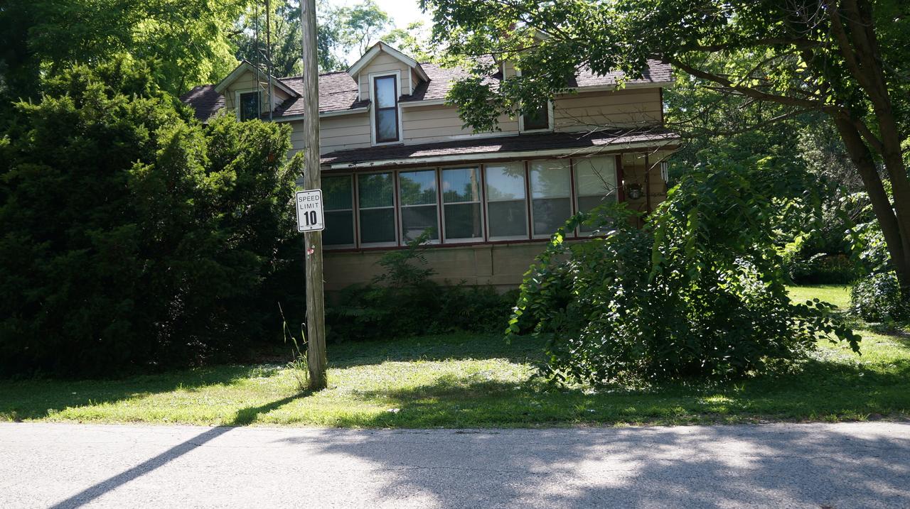 5931 Sinderson St., Chemung, IL 60033