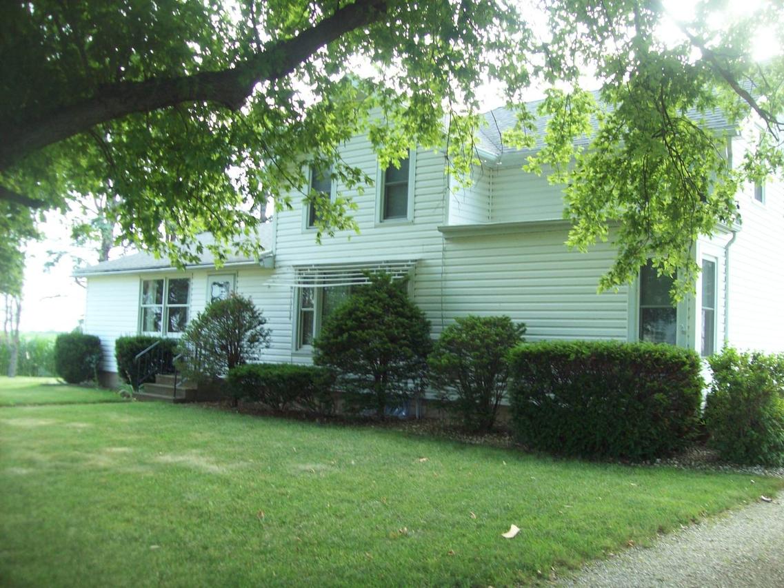 29196 1175 East St., Walnut, IL 61376