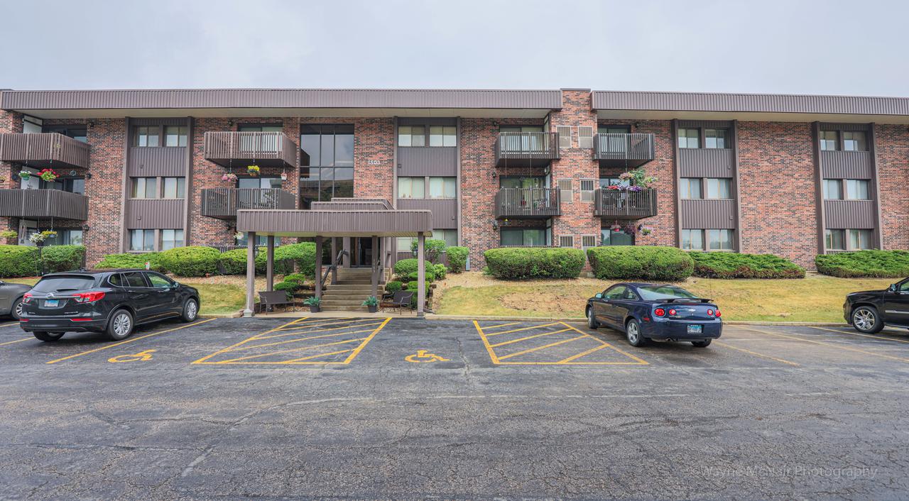 1503 Woodbridge Rd. #2A, Joliet, IL 60436