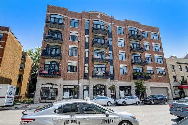 711 W Grand Ave. #402, Chicago, IL 60654