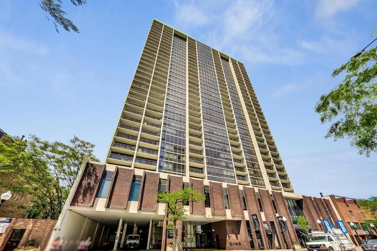 1636 N Wells St. #2015, Chicago, IL 60614