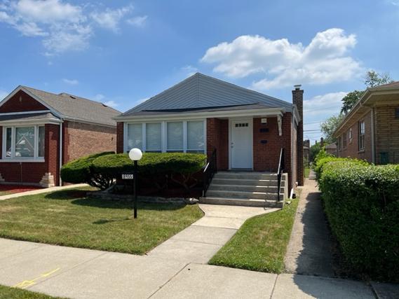 8955 S Dorchester Ave., Chicago, IL 60619