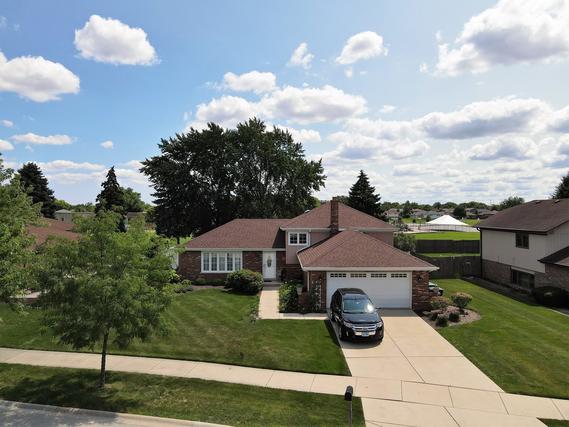 15233 Royal Georgian Rd., Orland Park, IL 60462