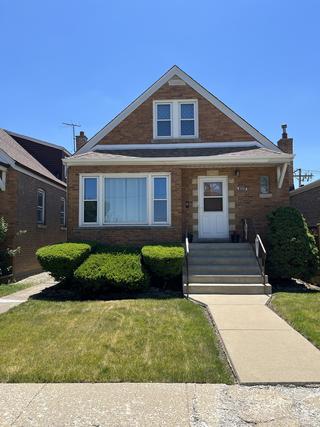 5755 W 55th St., Chicago, IL 60638