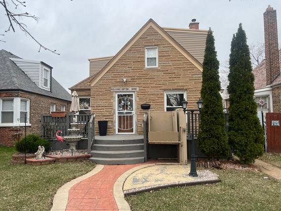 10730 S Avenue M, Chicago, IL 60617