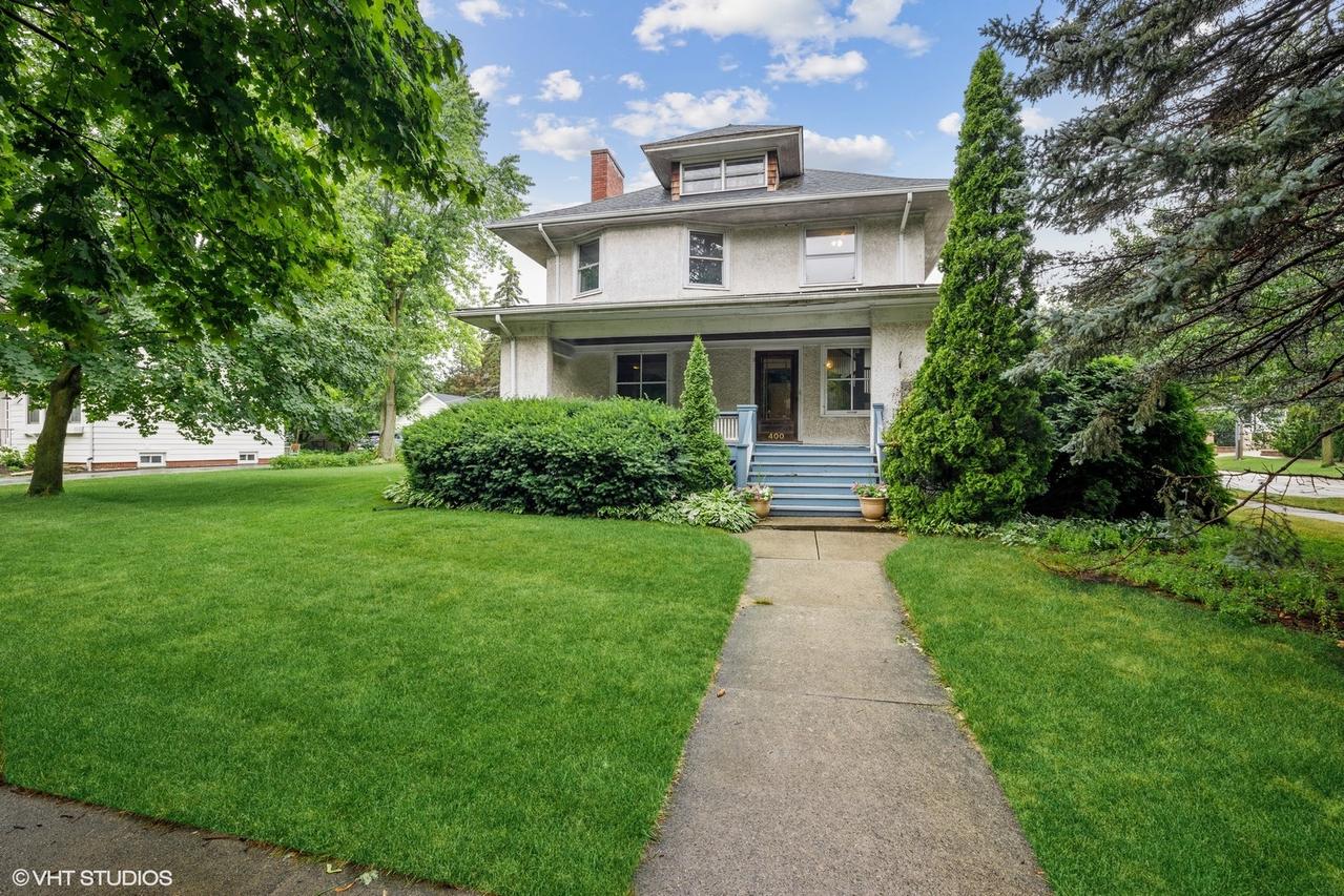 400 S Kensington Ave., La Grange, IL 60525