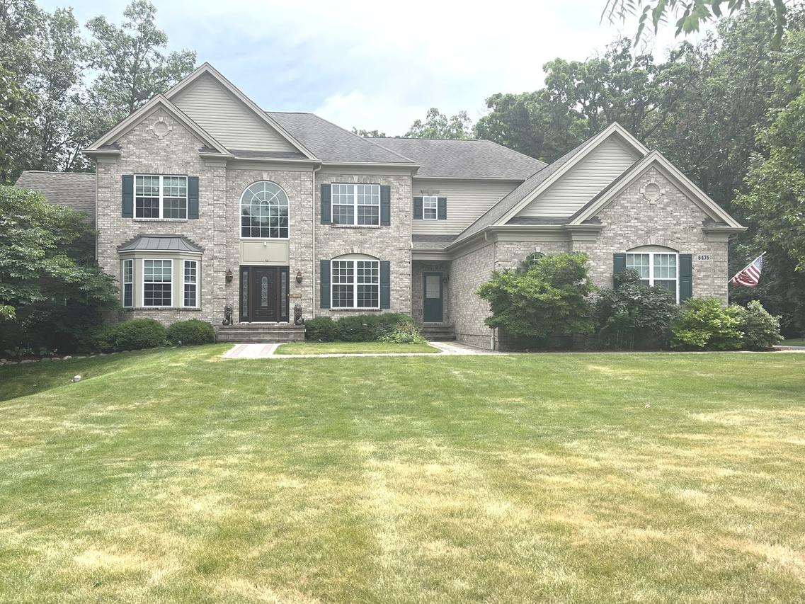 5475 Chancery Rd., Gurnee, IL 60031
