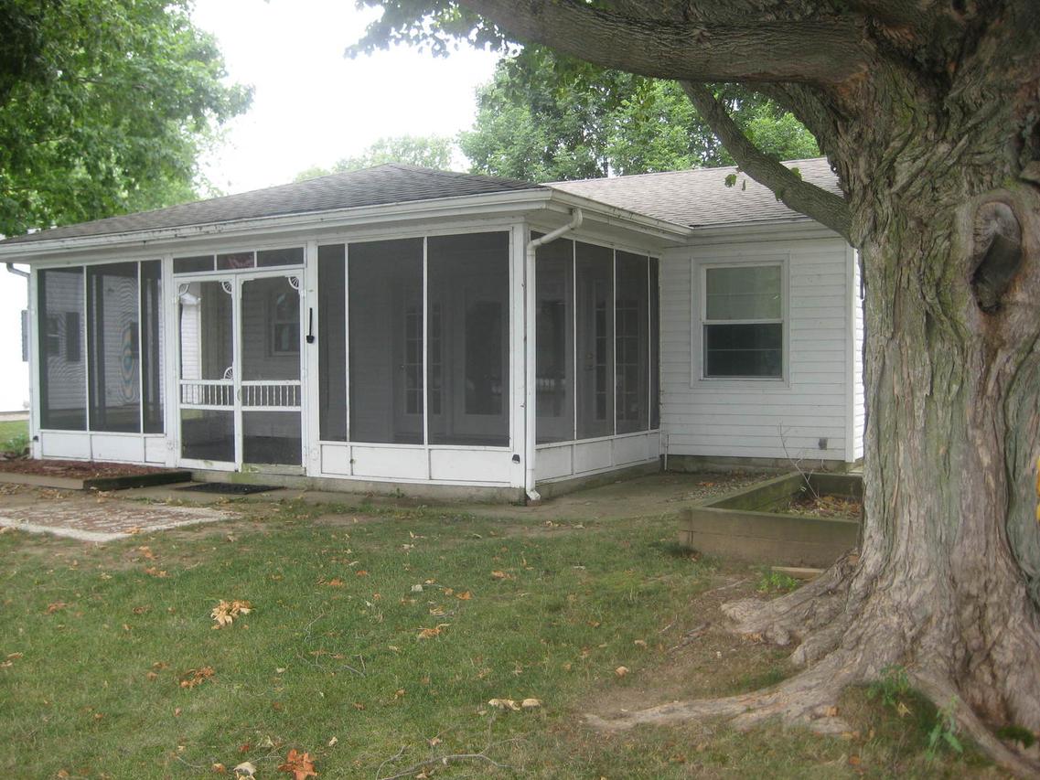 878 N 3540 East Rd., Neoga, IL 62447