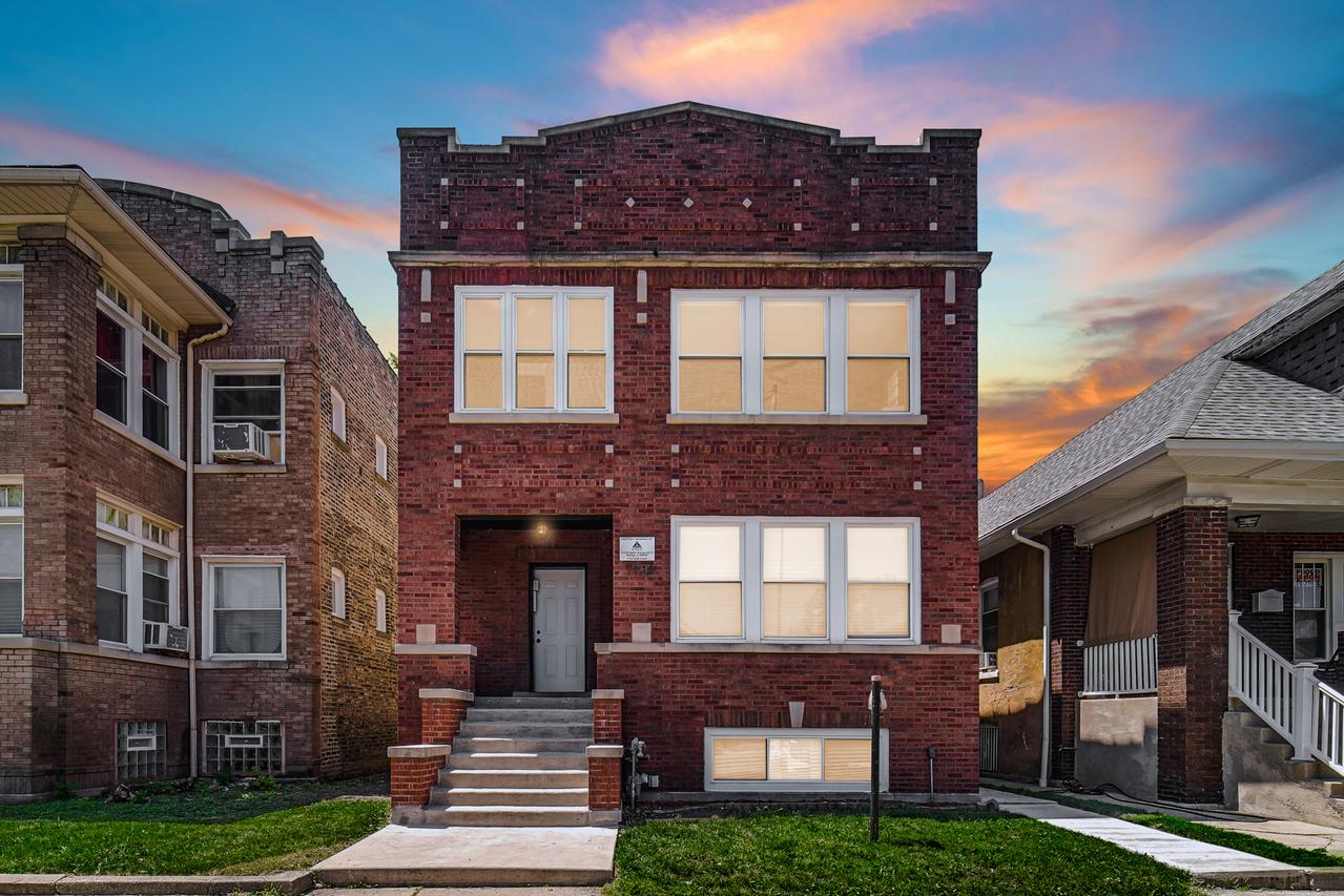 7950 S Loomis Blvd., Chicago, IL 60620
