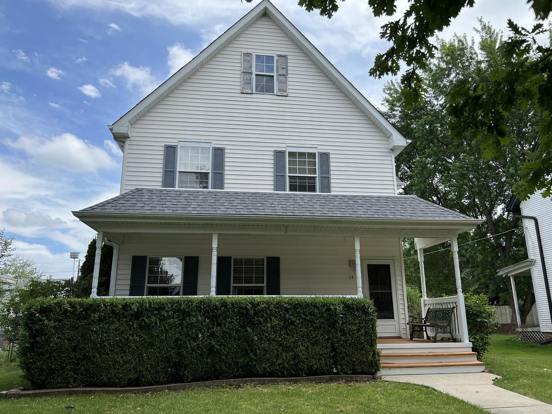 148 N Brown St., Genoa, IL 60135
