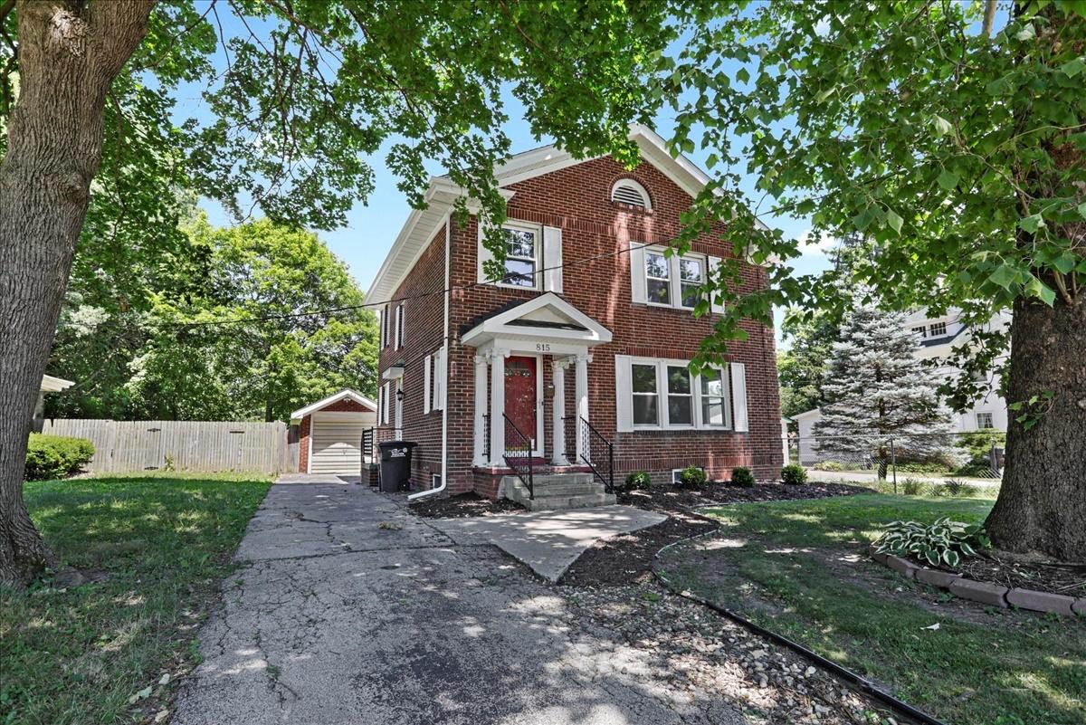 815 W Voorhees St., Danville, IL 61832