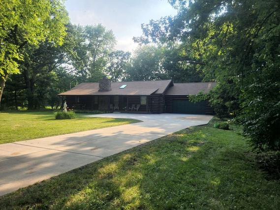 12N216 Berner Dr., Elgin, IL 60120