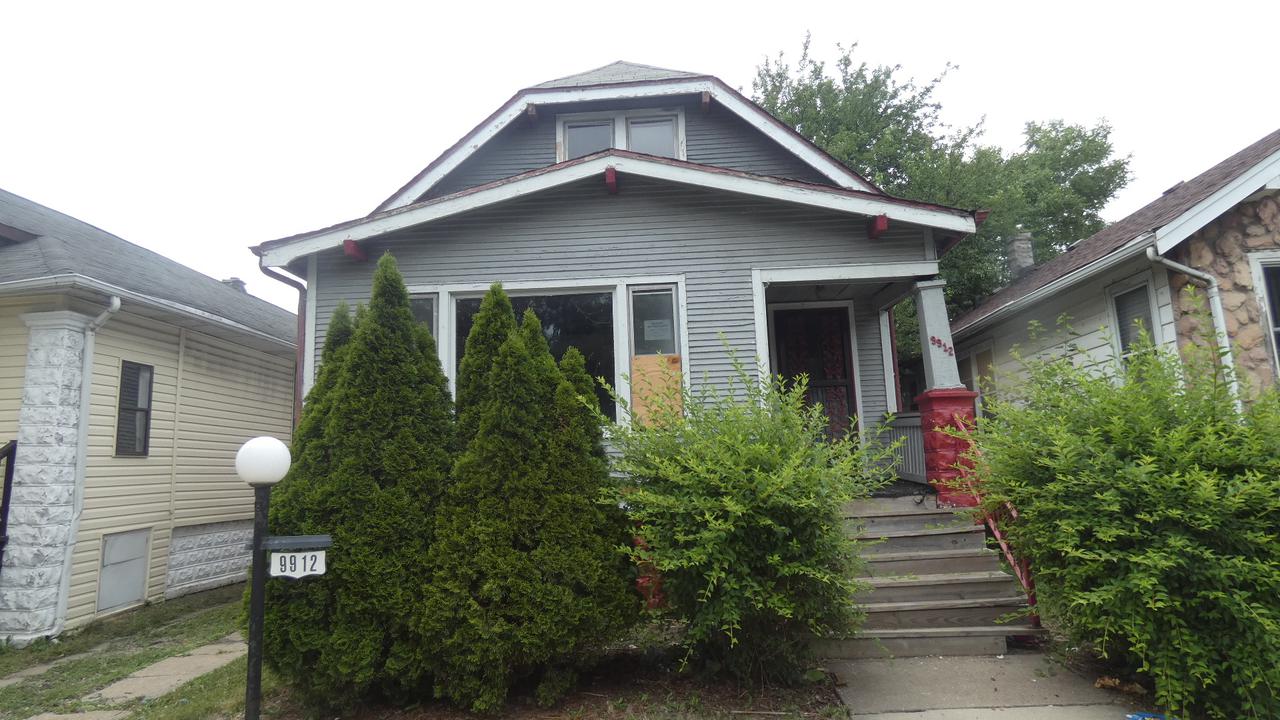 9912 S Yale Ave., Chicago, IL 60628