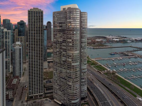 155 N Harbor Dr. #2913, Chicago, IL 60601