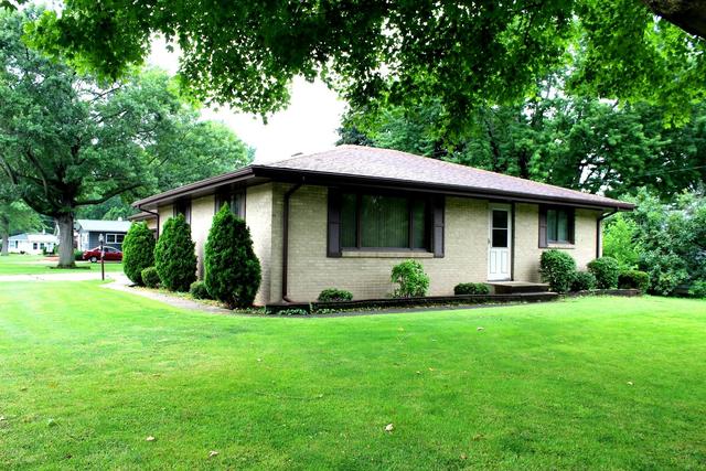 1801 Freeport Rd., Sterling, IL 61081