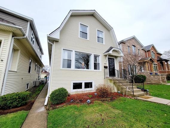 6829 W Highland Ave., Chicago, IL 60631