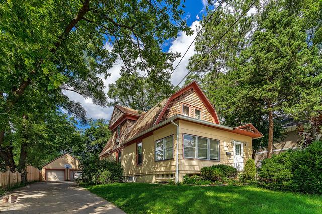 474 Park St., Elgin, IL 60120