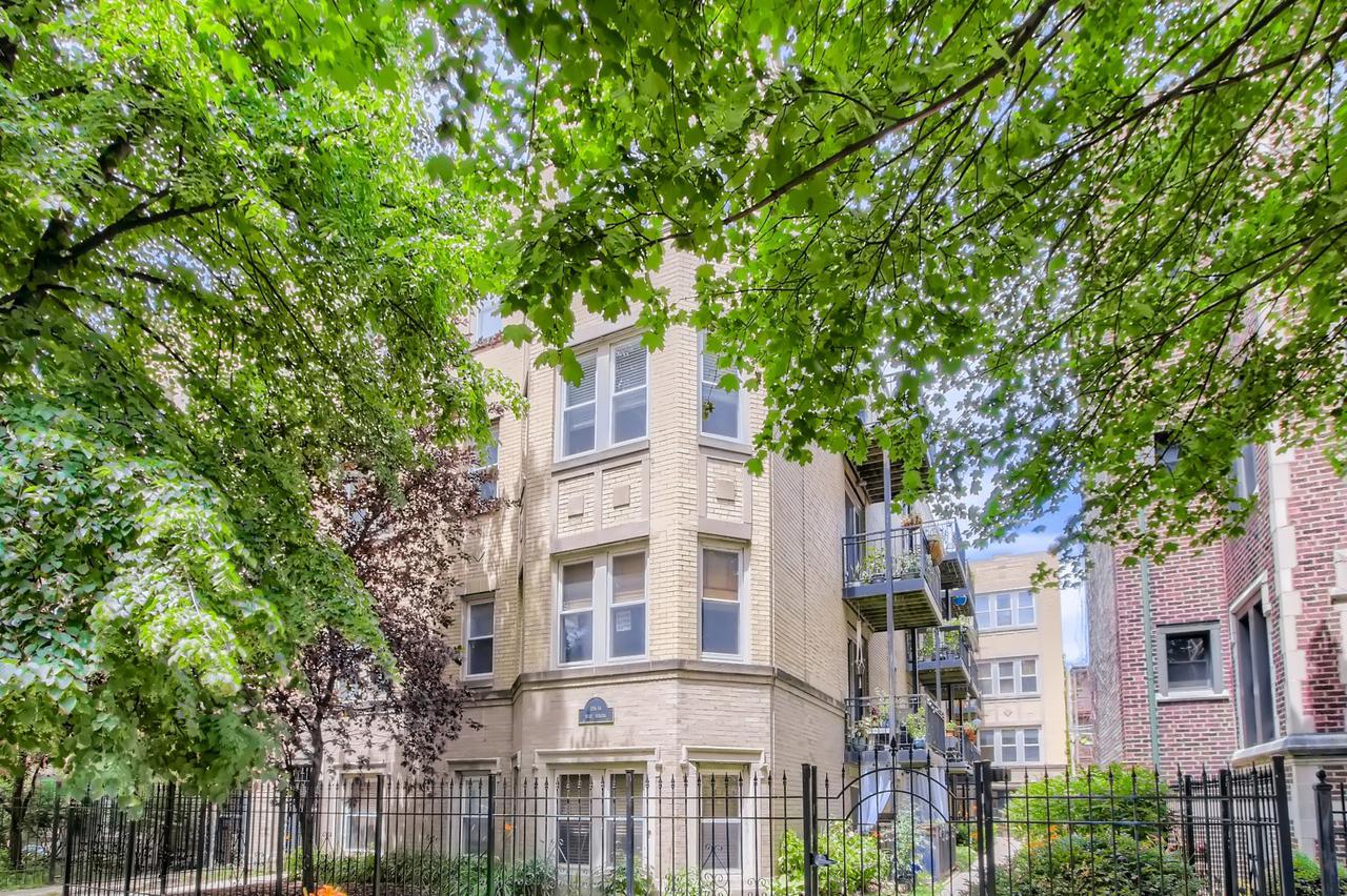 1256 W Winona St. #2E, Chicago, IL 60640