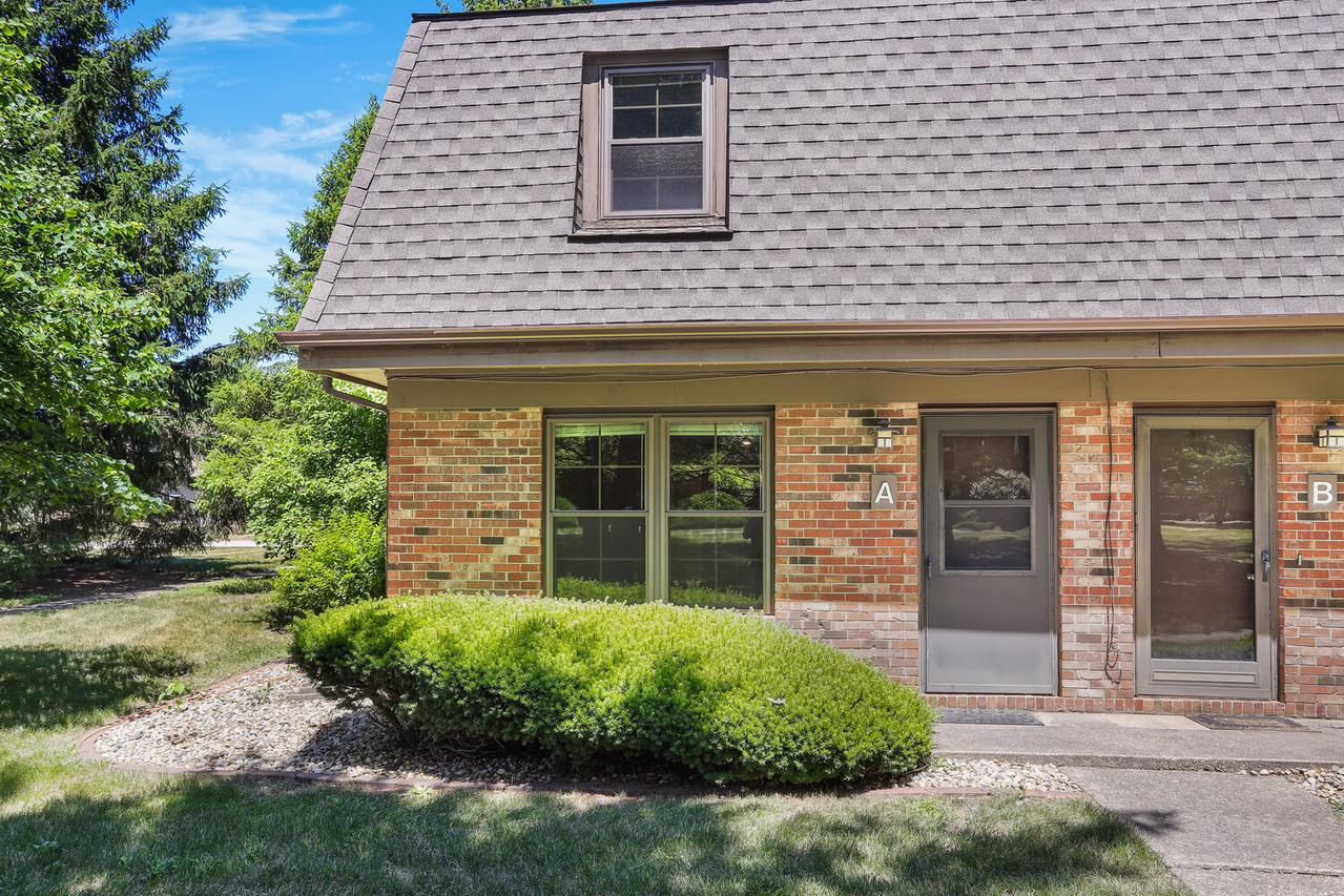 7 Evergreen Cir. #A, Savoy, IL 61874
