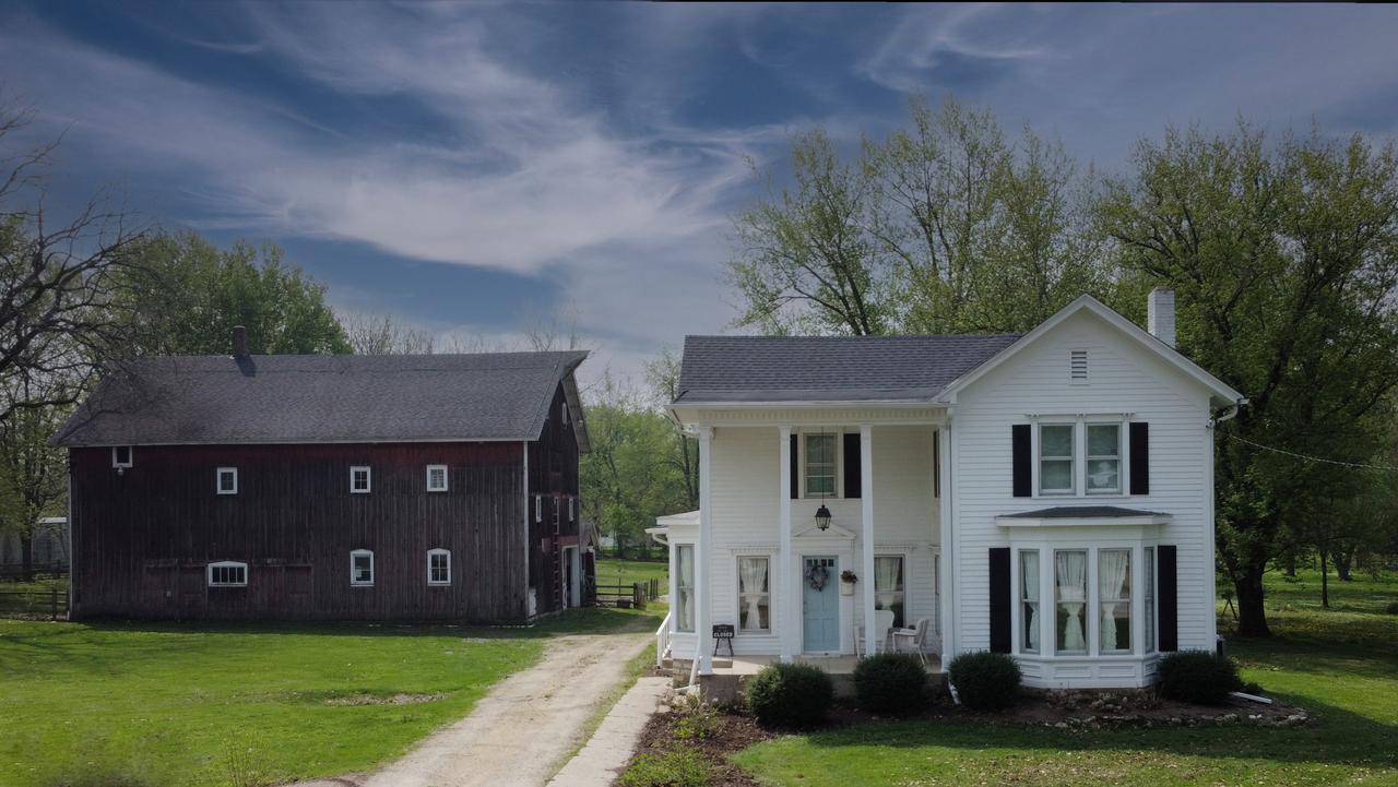 46W747 Main St., Kaneville, IL 60144