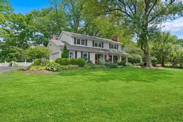261 E Drury Ln., North Barrington, IL 60010