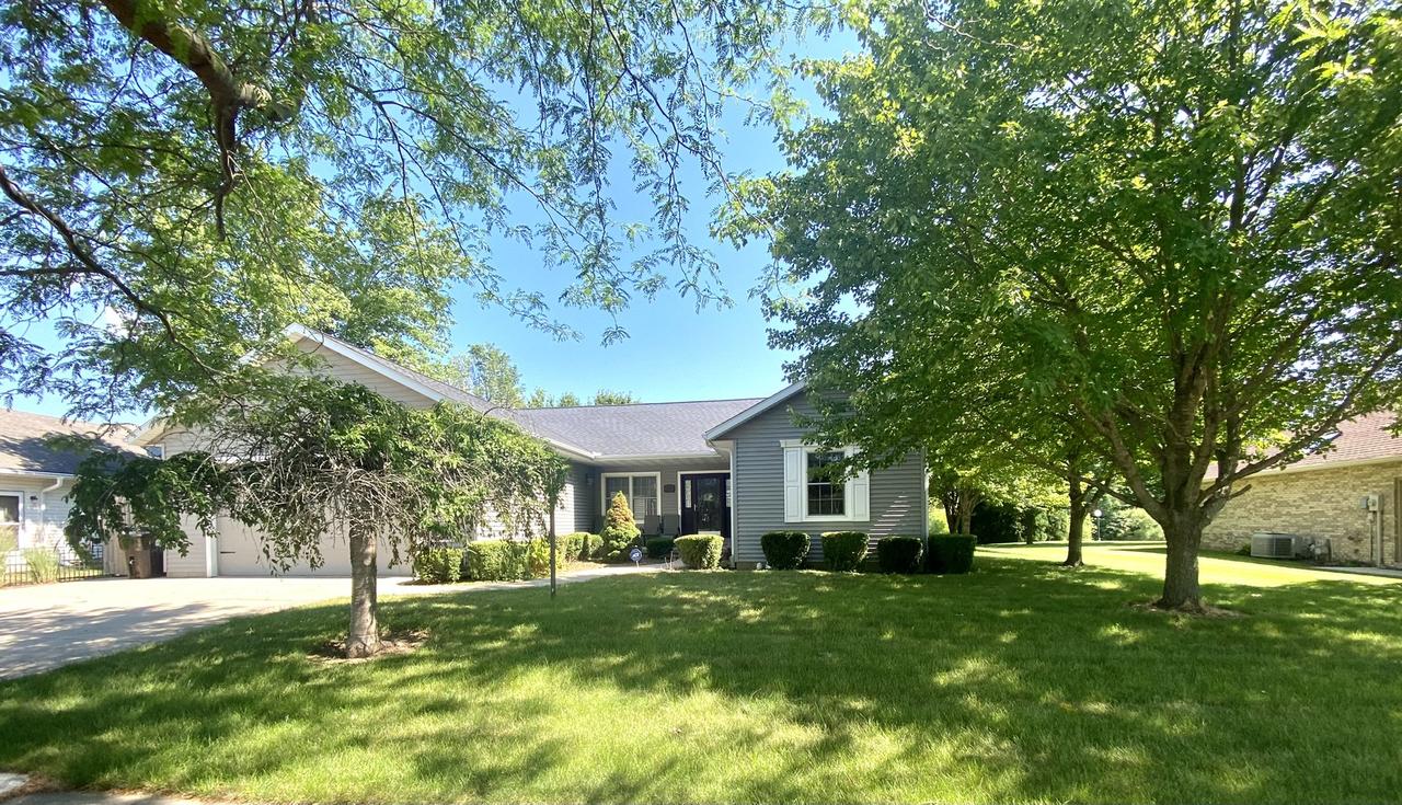 1414 Heather Dr., Mahomet, IL 61853
