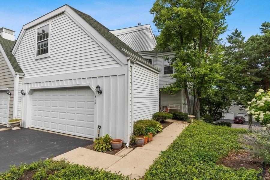 415 Edgewater Ln., Wauconda, IL 60084