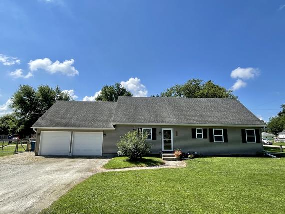 204 E Maple Ave., Cherry, IL 61317