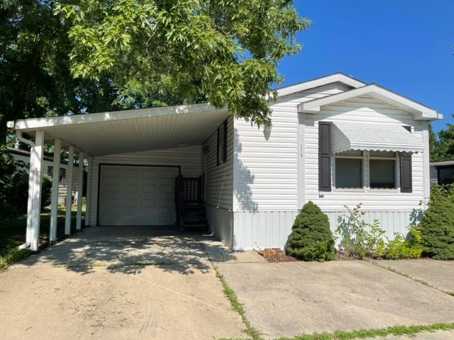 115 Huntsbridge Rd., Matteson, IL 60443