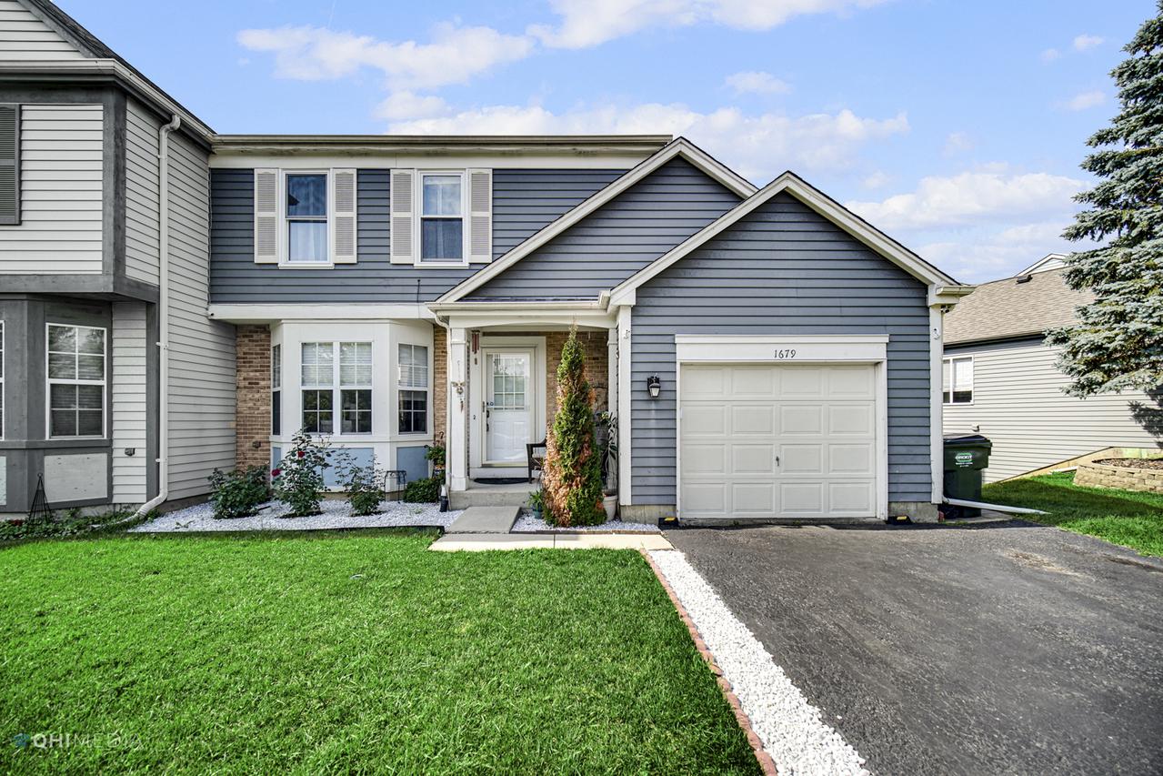 1679 Templeton Ct., Mundelein, IL 60060