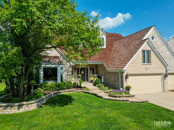 1460 Frenchmans Bend Dr., Naperville, IL 60564