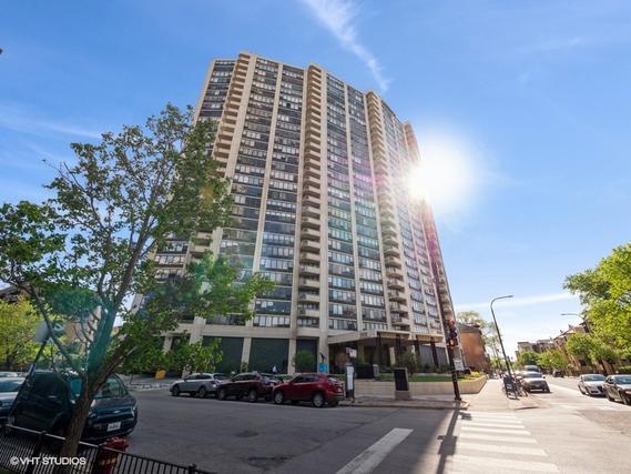 3930 N Pine Grove Ave. #401, Chicago, IL 60613