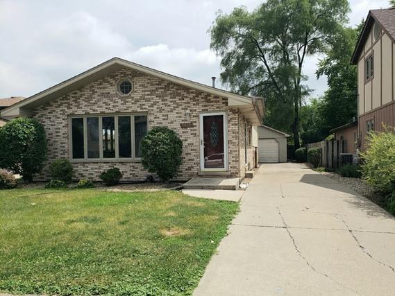 5809 W 90th Pl., Oak Lawn, IL 60453