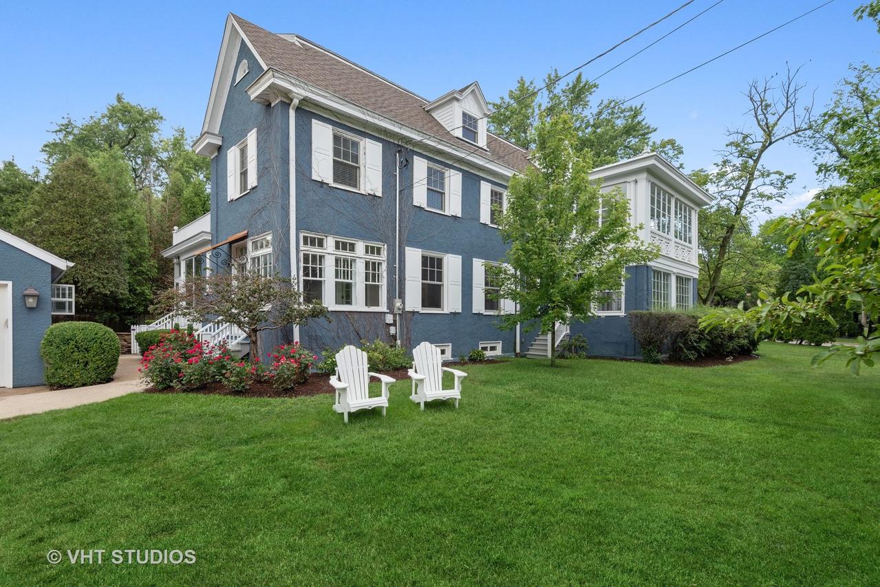 160 Sheridan Rd., Glencoe, IL 60093