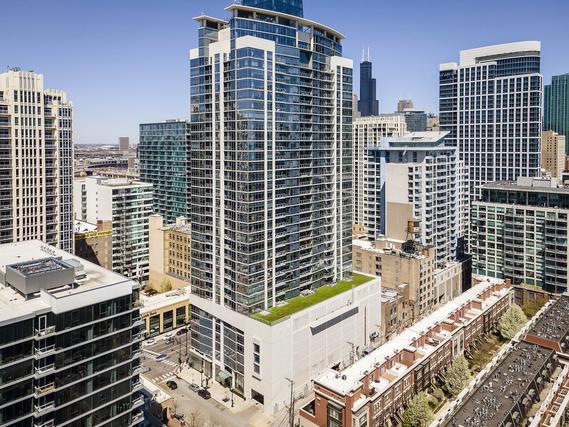 100 E 14th St. #1802, Chicago, IL 60605