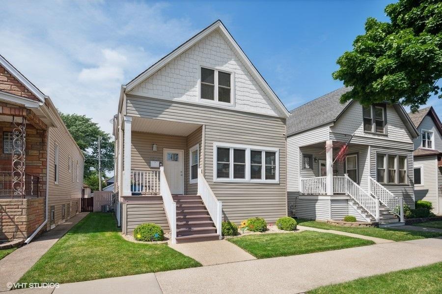 5028 W Waveland Ave., Chicago, IL 60641