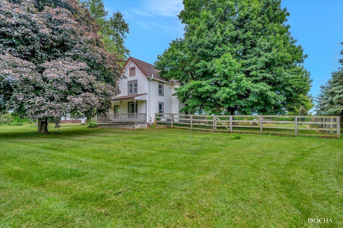 1313 Il Rt 38, Franklin Grove, IL 61031