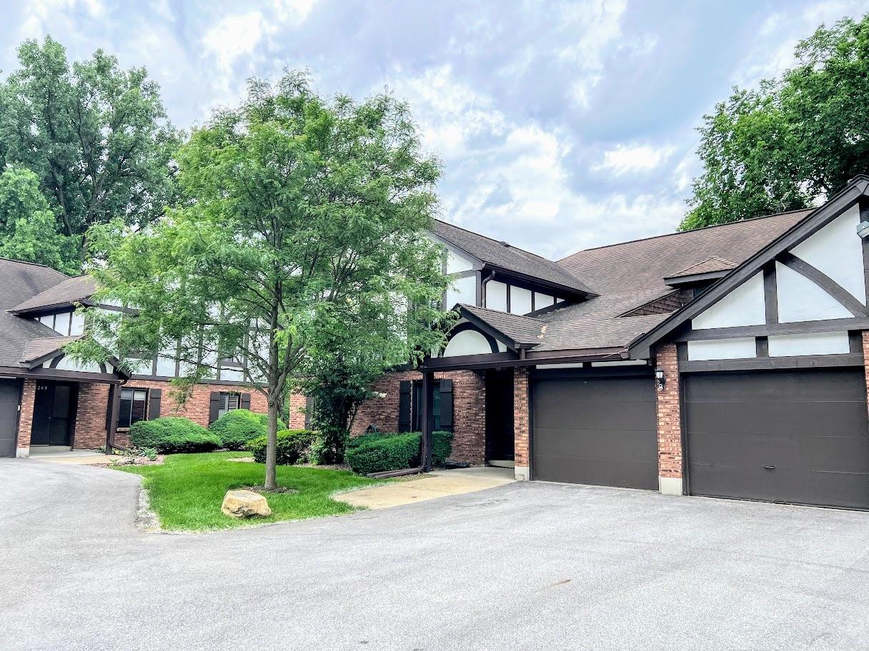 [Address Hidden by Seller], Palos Hills, IL 60465