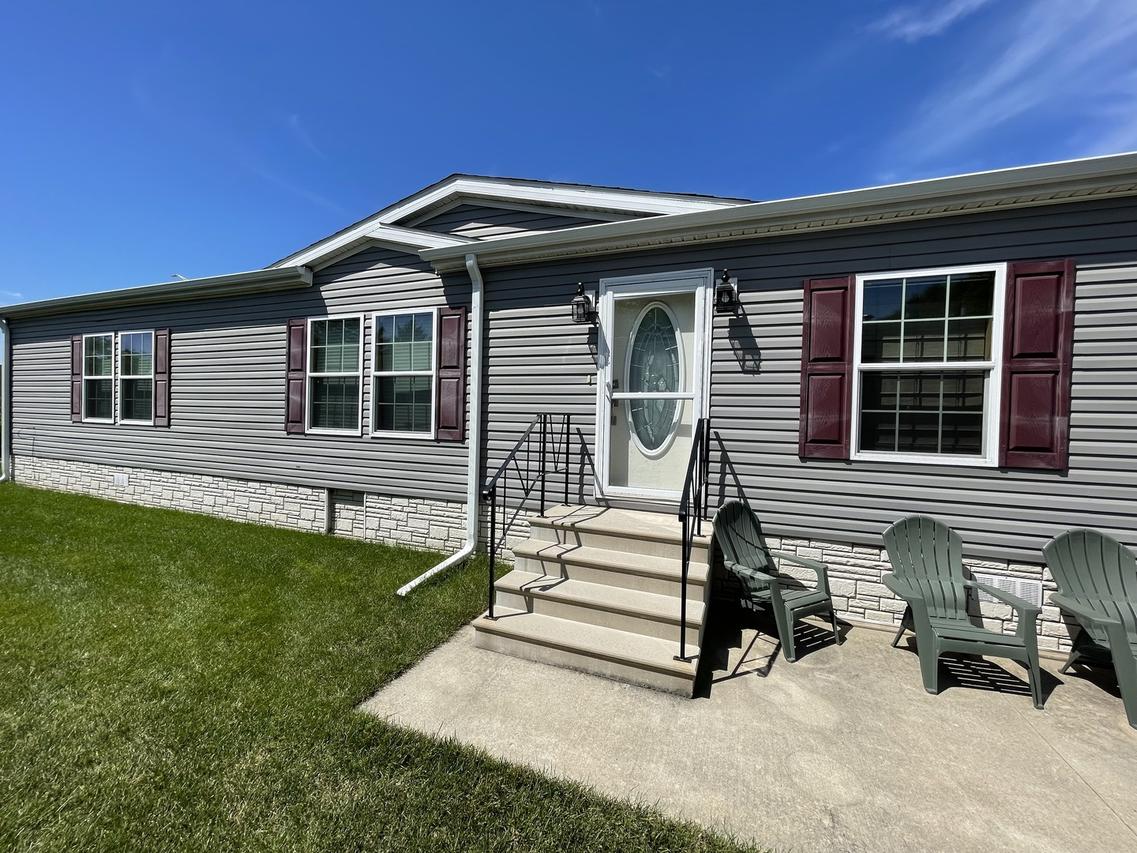 569 Park Ave., Belvidere, IL 61008