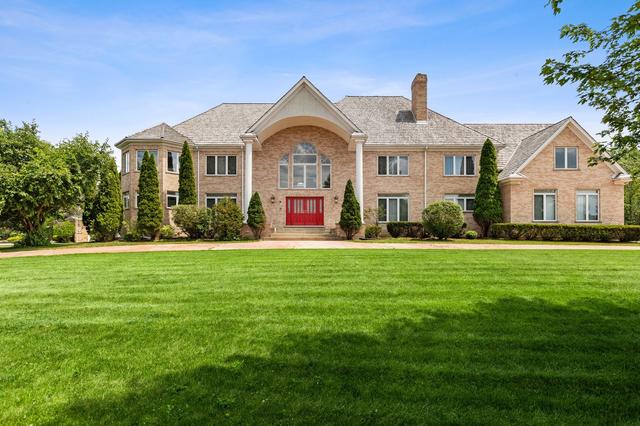 1 Watercrest Ct., South Barrington, IL 60010