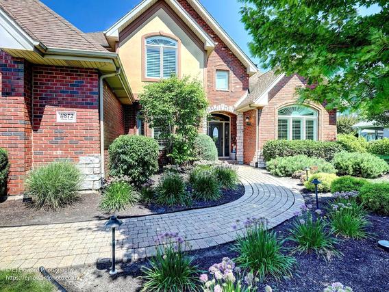 11872 Topanga Cyn, Frankfort, IL 60423